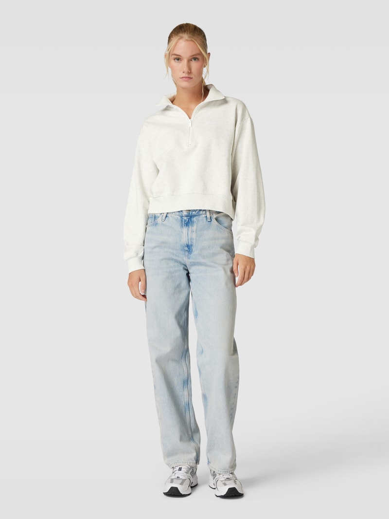 Sweatshirt mit Label-Stitching in mittelgrau meliert