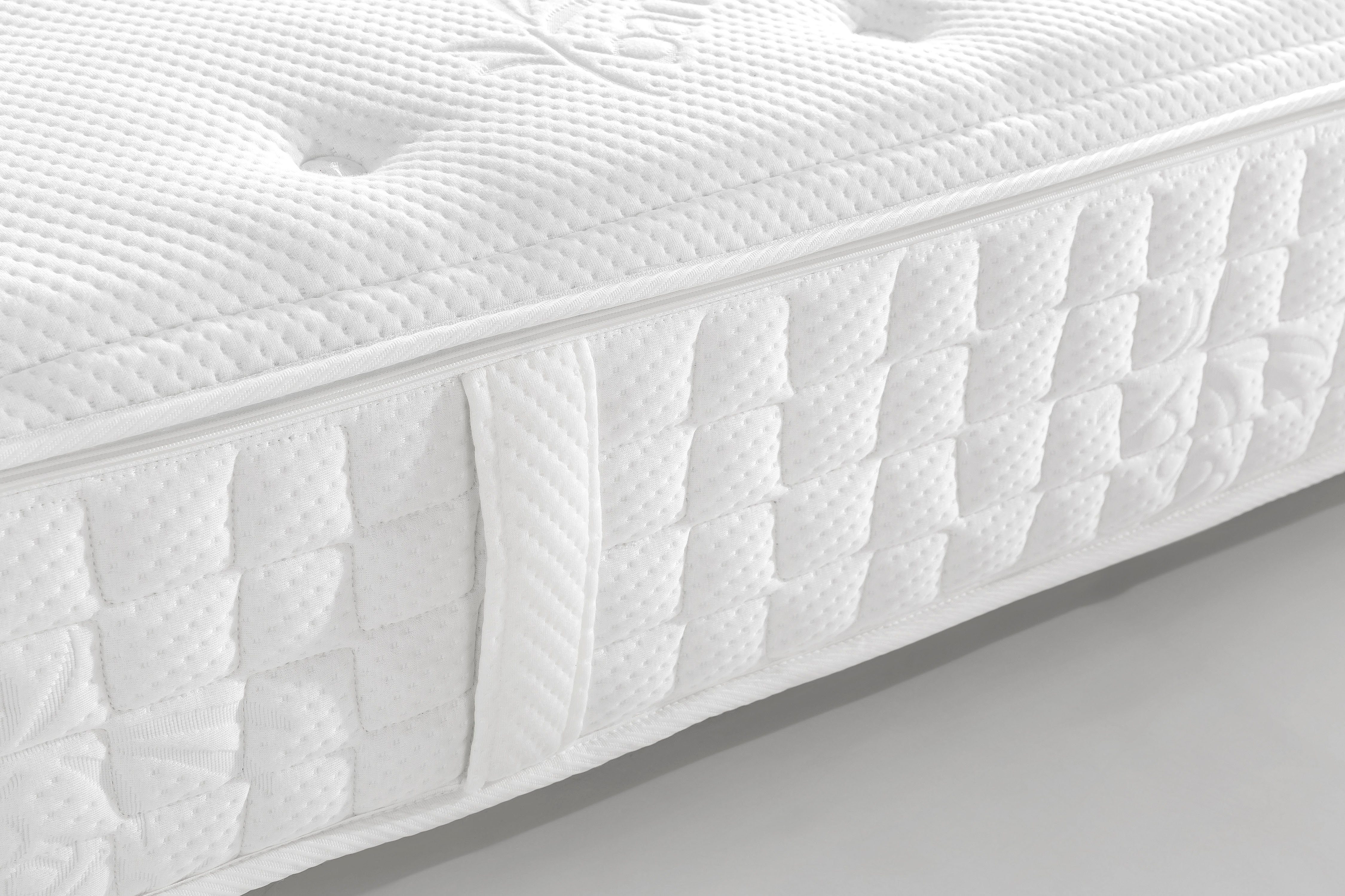 Kaltschaummatratze Deluxe Solution, Breckle Northeim, 24 cm hoch, (1-tlg), integrierer Gel-Art-Topper, für ein softiges Liegegefühl