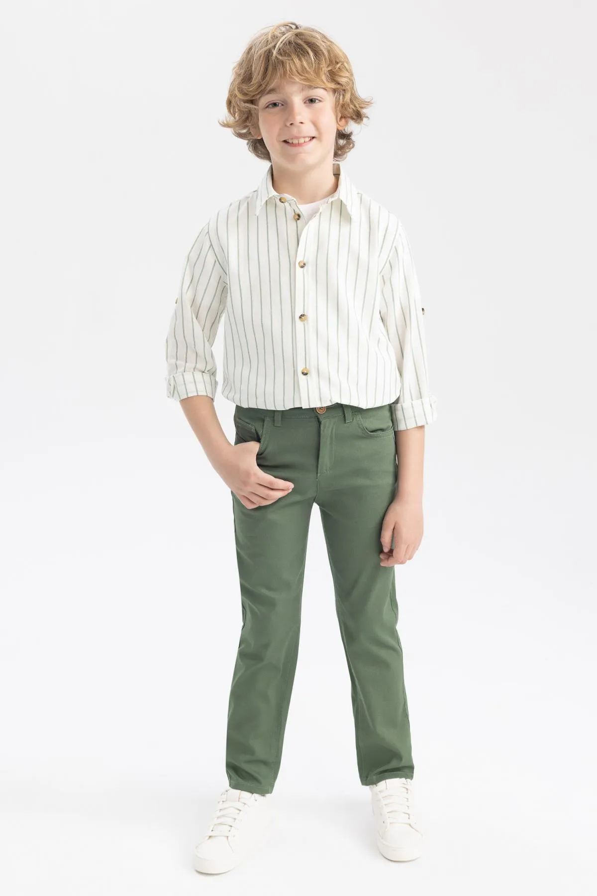 DeFacto  Gabardine-Hose mit normalem Bein für Jungen Z9666a623sm