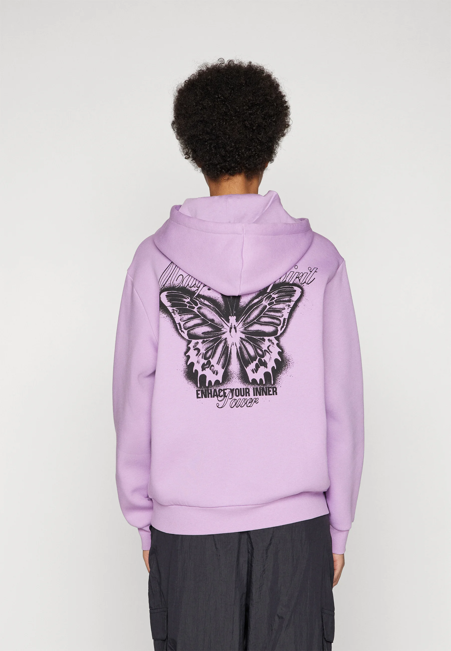 Sudadera con capucha CALLIE de gran tamaño con estampado de espray Even&Odd - Sudadera con capucha