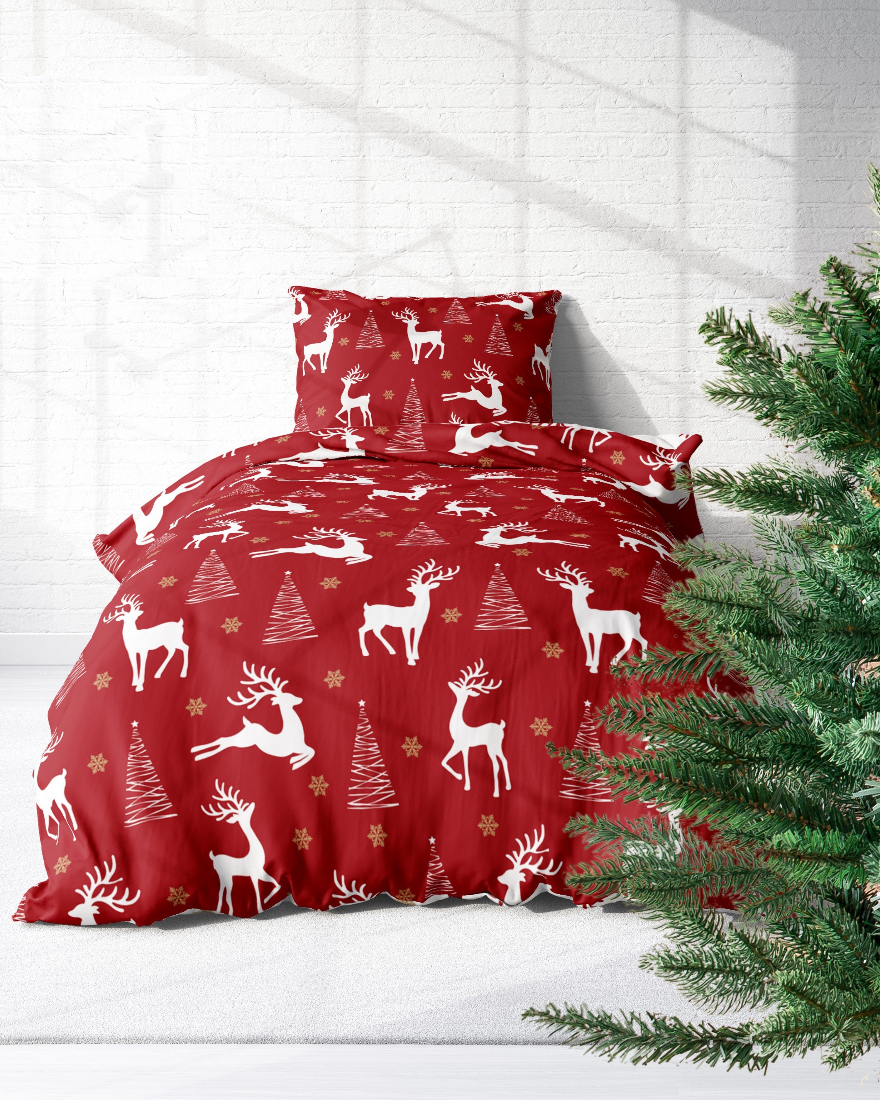 Bettwäsche Weihnachten Rentier & Tannenbaum, angenehm & weich, MTOnlinehandel, Microfaser, 2 teilig, winterliches Motiv, Christmas Time für Kinder, Teenager, Erwachsene