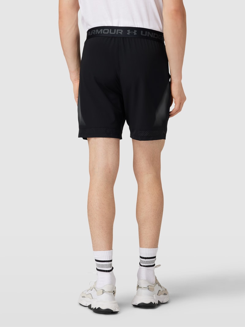 Shorts mit elastischem Logo-Bund Modell 'Vanish' in schwarz