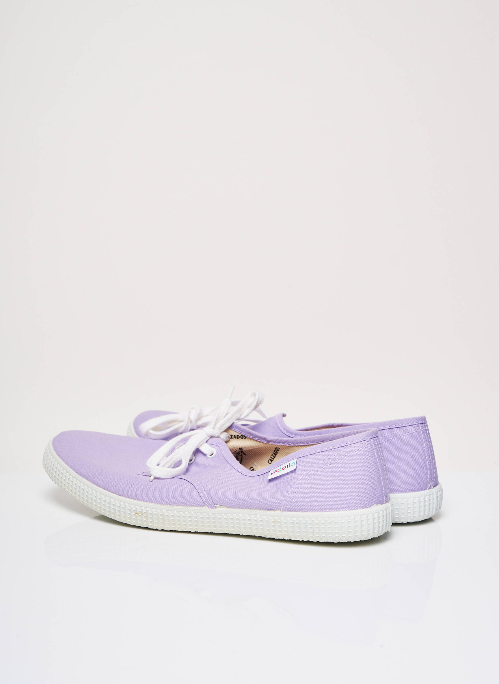 Victoria Baskets Femme couleur violet