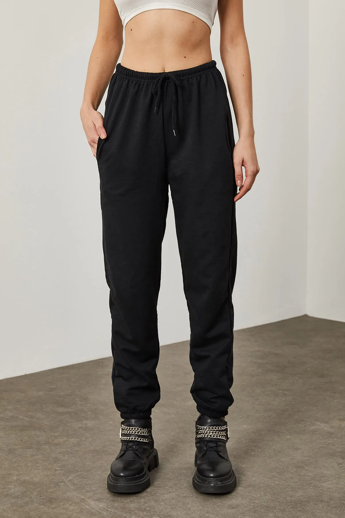 XHAN  Schwarze Damen-Jogginghose mit Spitzenbund 0YZK8-10364