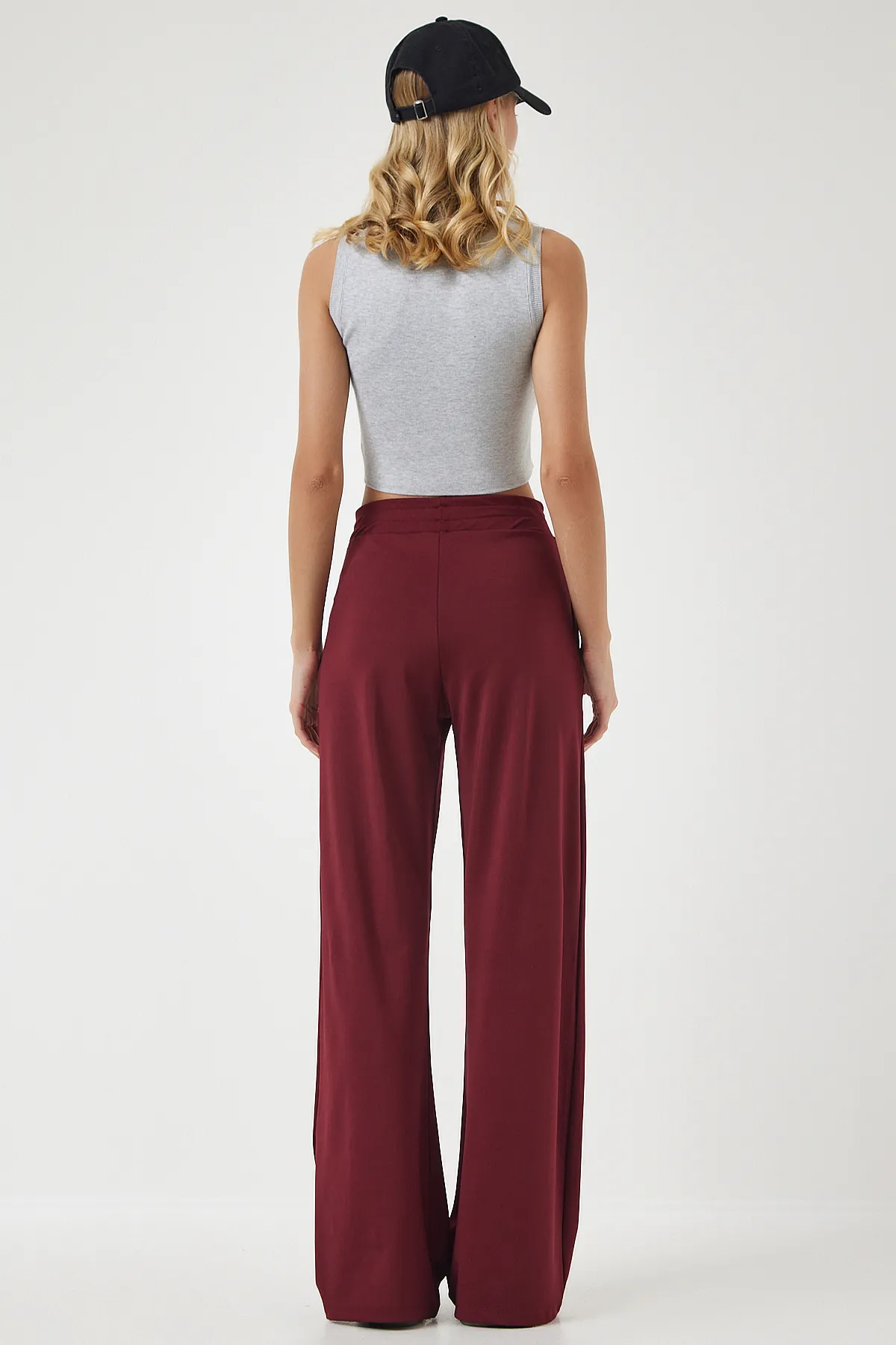 Happiness İstanbul  Burgunderrote, dehnbare Jogginghose mit hoher Taille für Damen BF00030