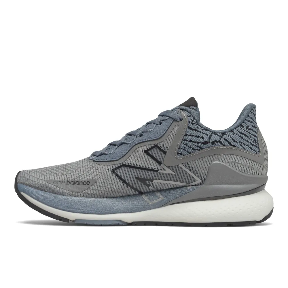 New Balance Lerato WLERAGG / grau