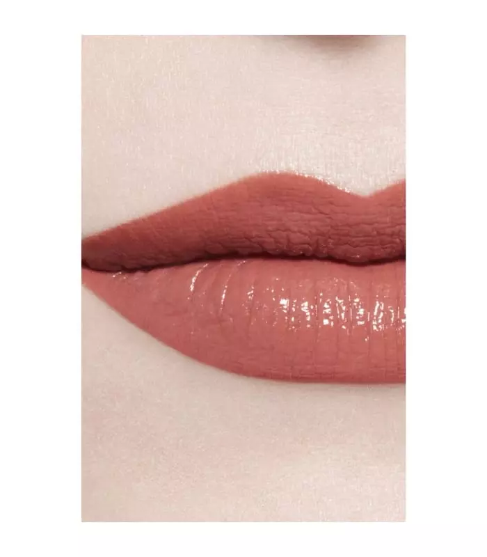 ROUGE COCO BLOOM Le rouge à levrès hydratant et repulpant longue tenue, couleur et brillance intenses