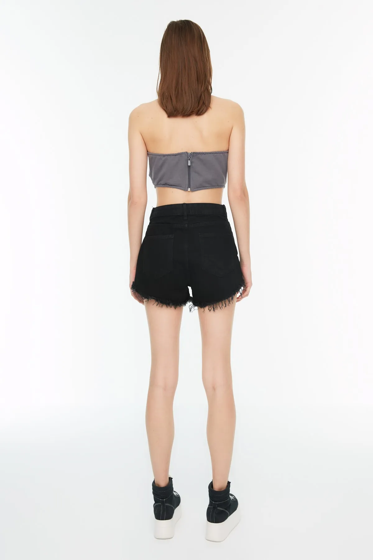 Trendyol Collection  Shorts - Schwarz - Mittlerer Bund