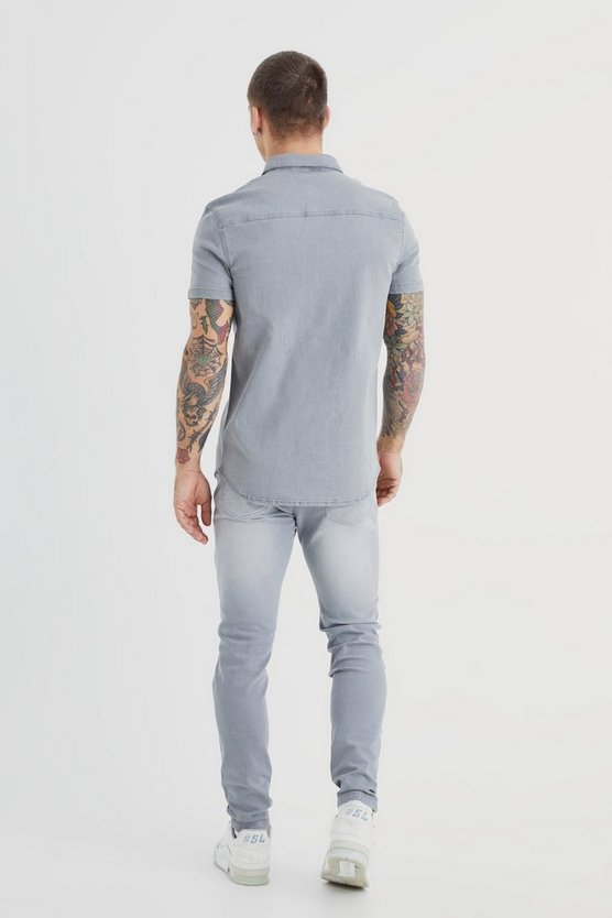 Skinny Jeans mit Riss am Knie