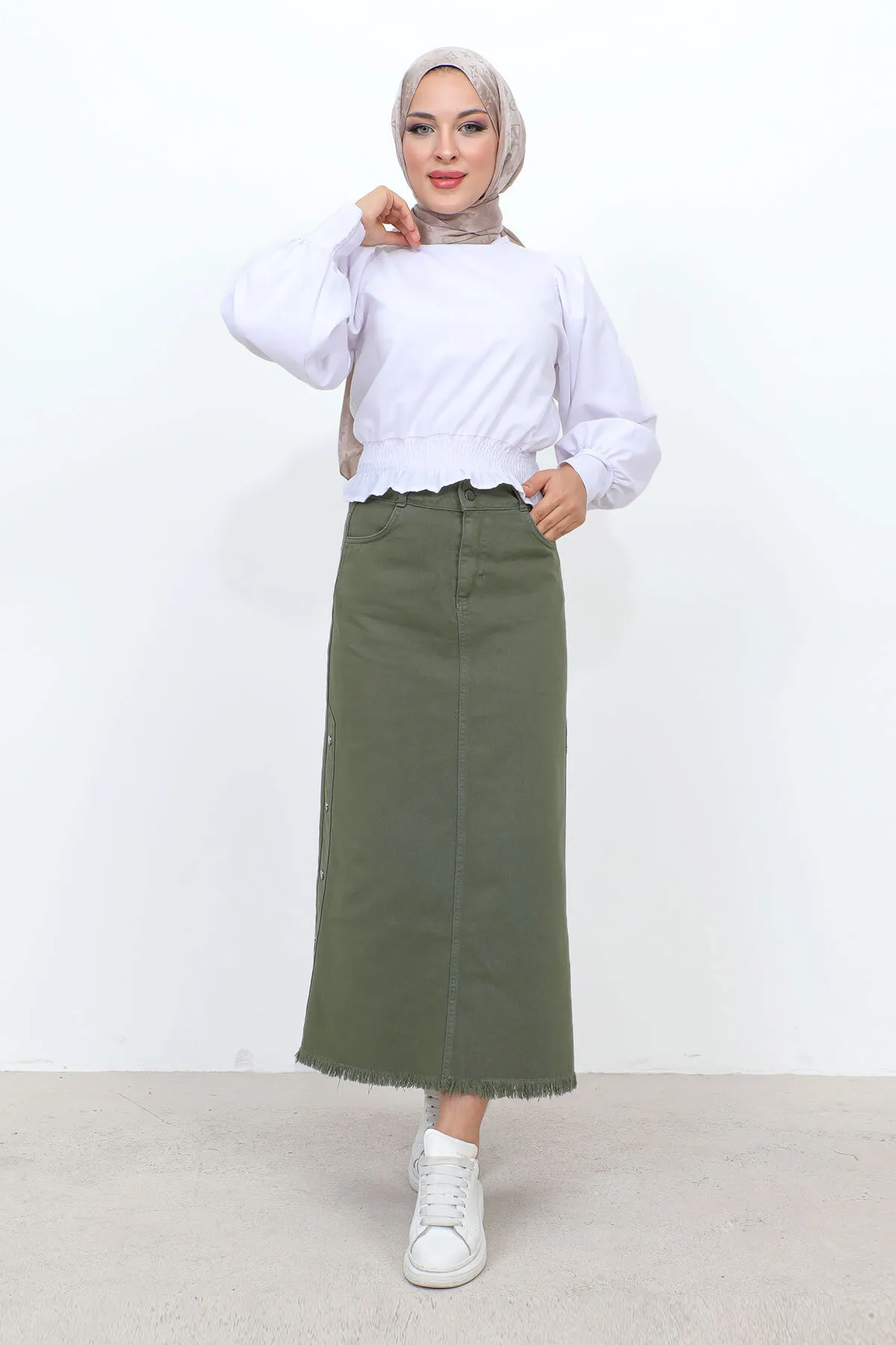 Tesettür Dünyası  Jeansrock mit ausgestellten Seiten TSD22019 Khaki