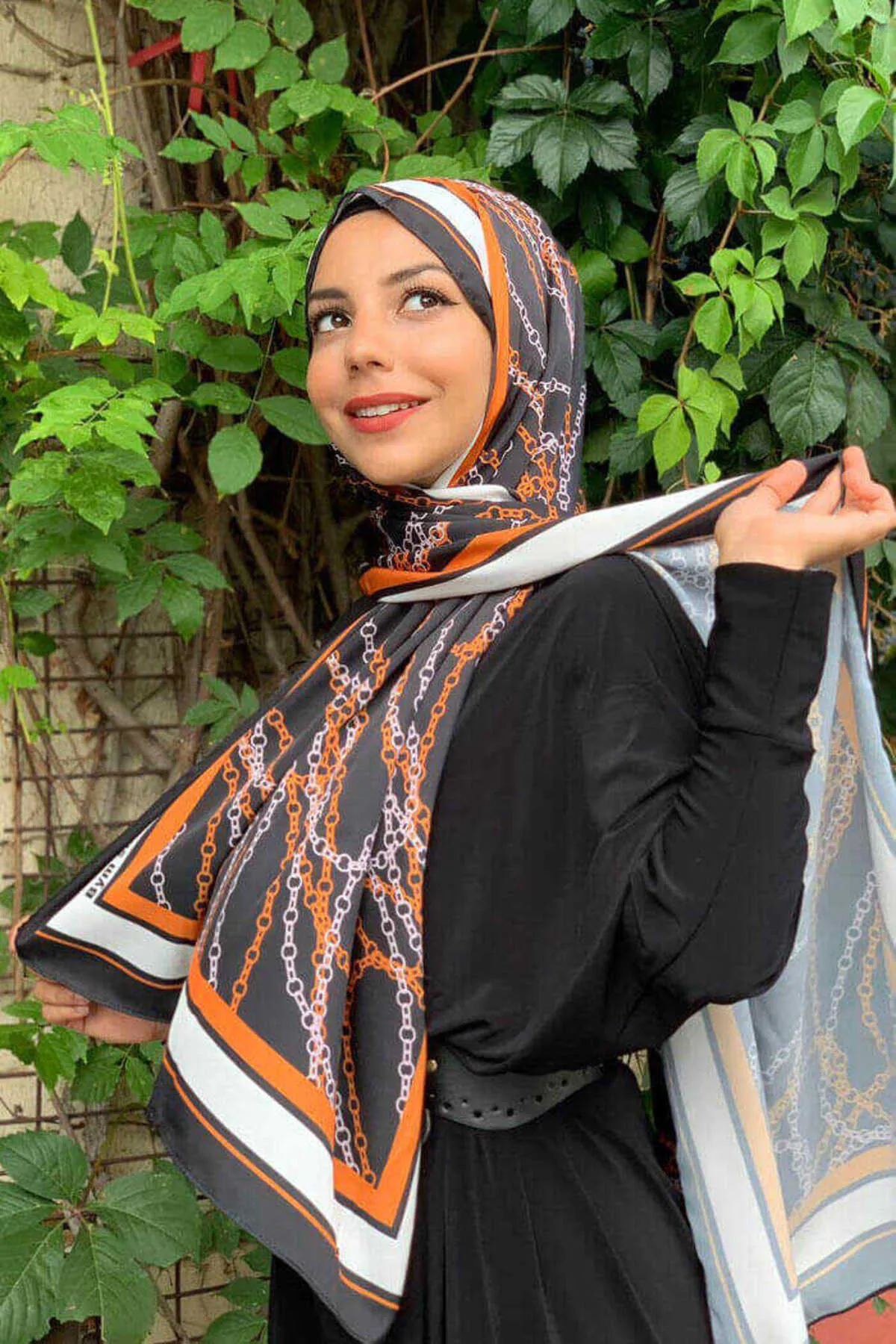 Bym Fashion  2030 Kettenschalfliese