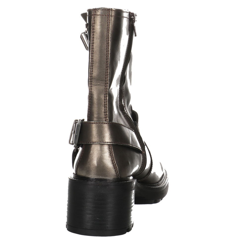 Lazamani Boots