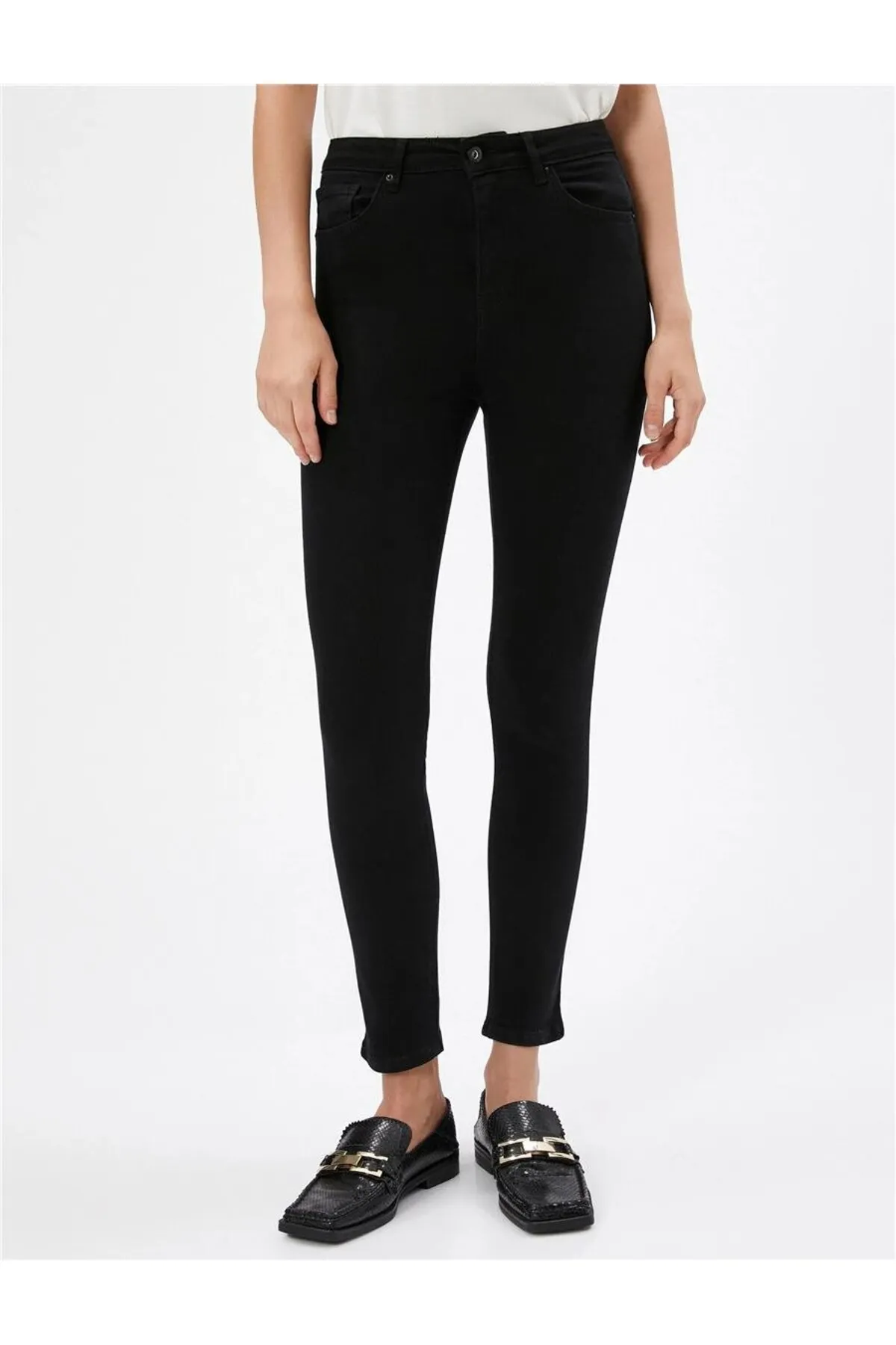 Koton  Jeans mit hoher Taille und schmalem Bein – Carmen-Jeans