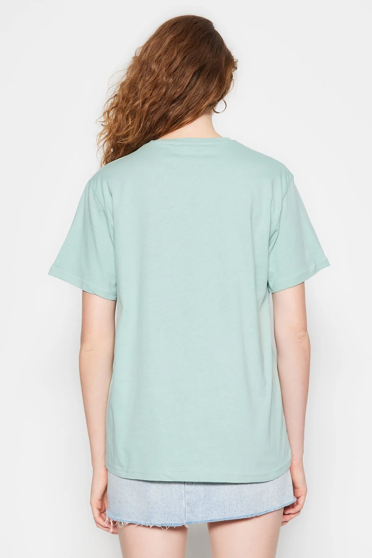 Trendyol Collection  Mintfarbenes, übergroßes/weites Strick-T-Shirt mit Rundhalsausschnitt aus 100 % Baumwolle TWOSS20TS0134