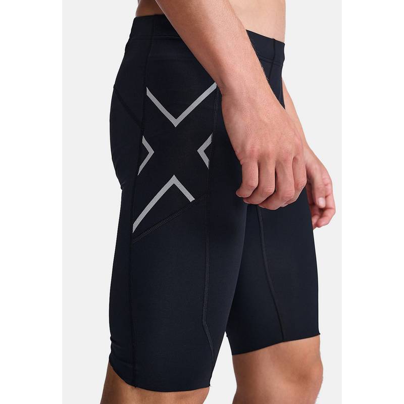 2XU Aero Compression Funktionsshorts Herren