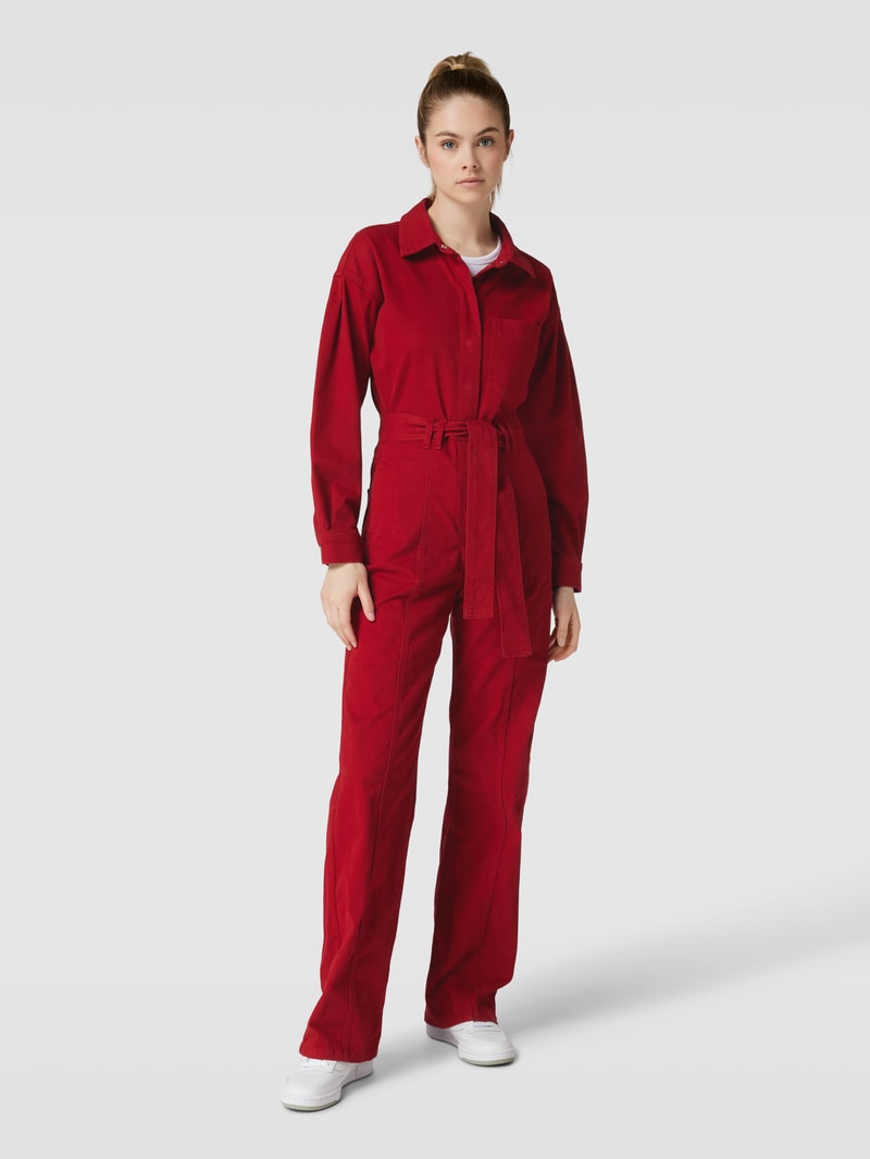 Jumpsuit mit Taillenband in bordeaux rot