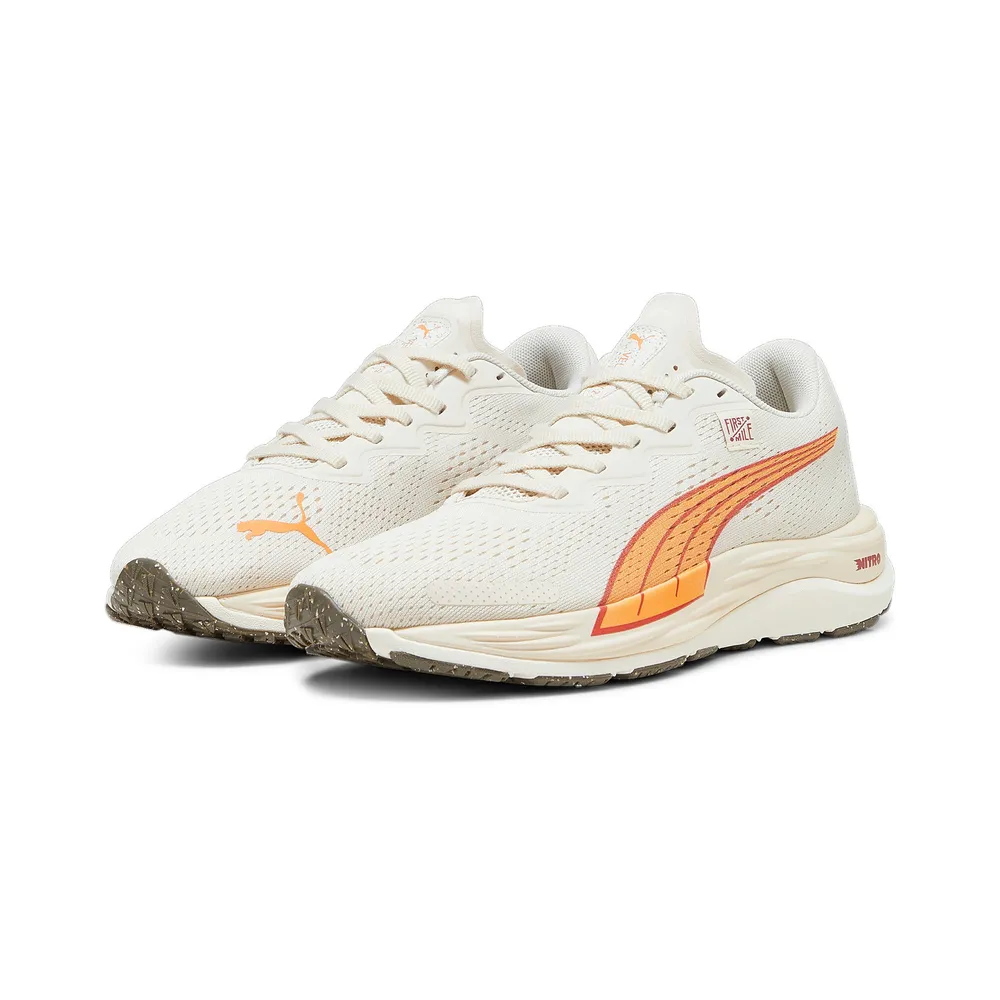 PUMA Velocity Nitro 2 First Mile 379114-001 / weiss