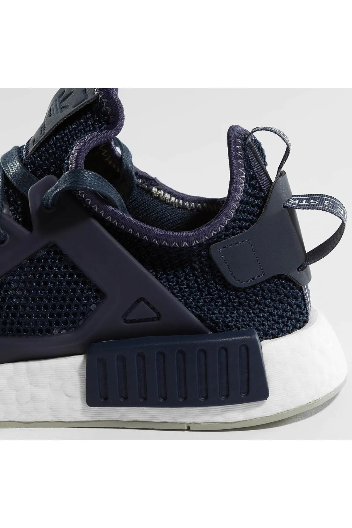adidas  Unisex adidas NMD XR1 W Schuhe