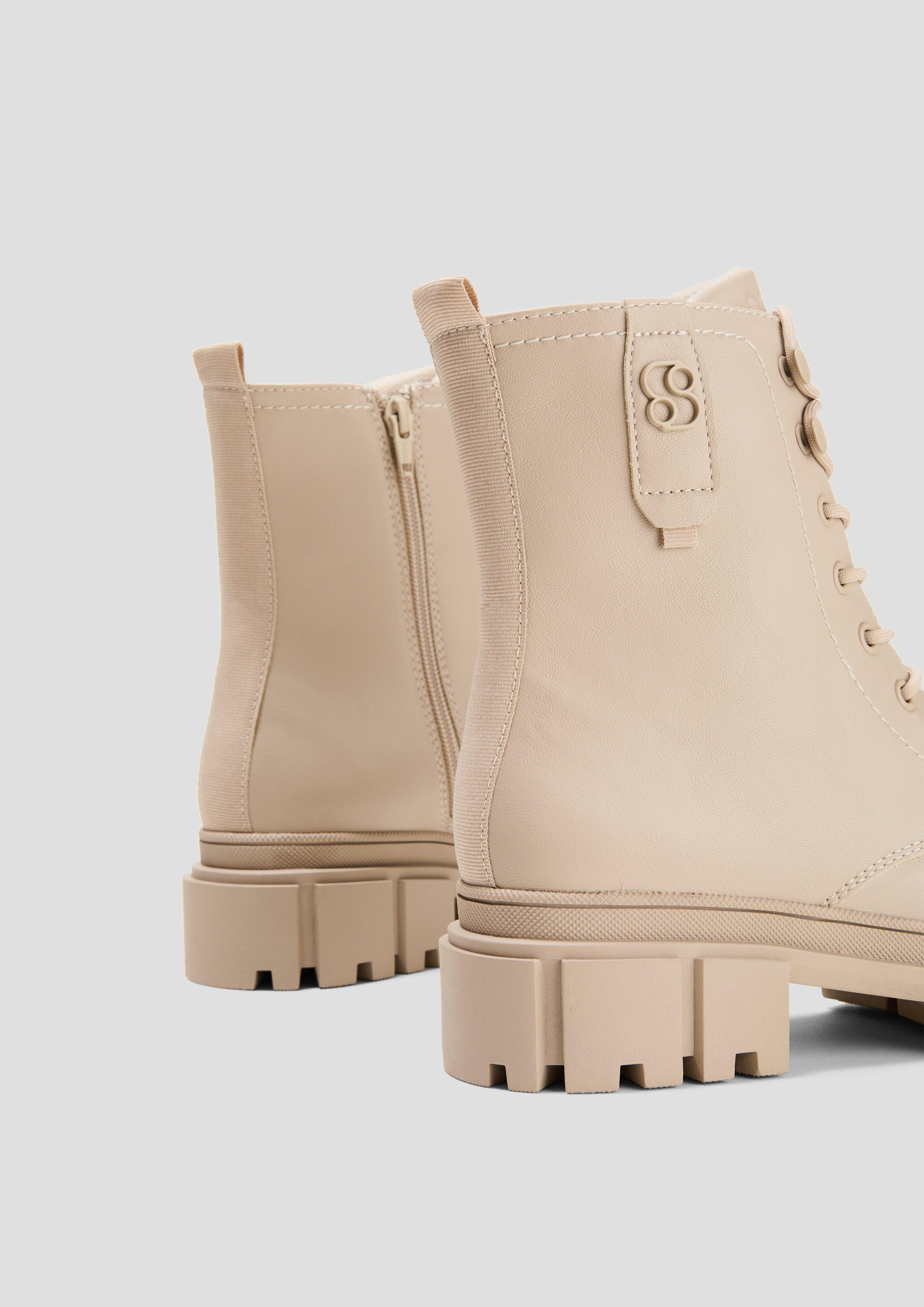 Stiefeletten mit Schnürung und Reißverschluss  6008300-131