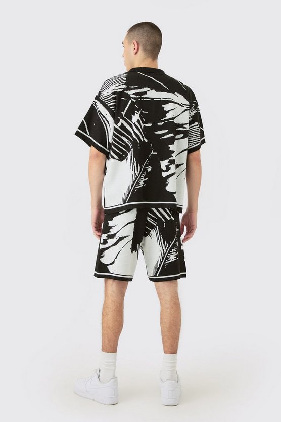Kastiges Hemd und Shorts mit abstraktem Print