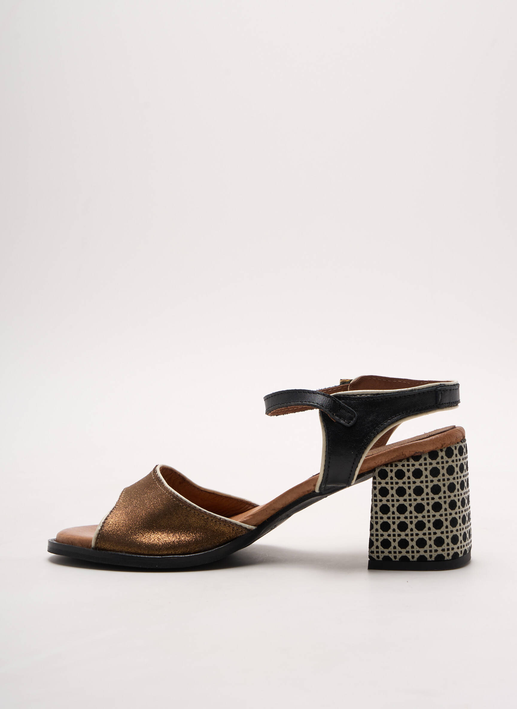 Nemonic Sandales Nu Pieds Femme couleur marron