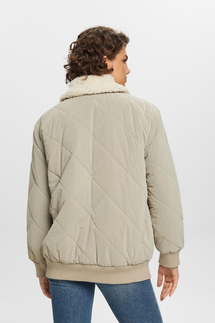 Wattierte Bomberjacke mit Teddyfell