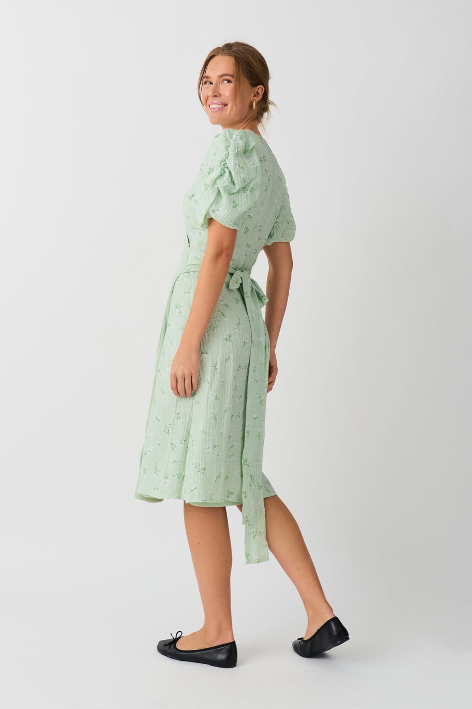 Midi wrap puff sleeve dress
