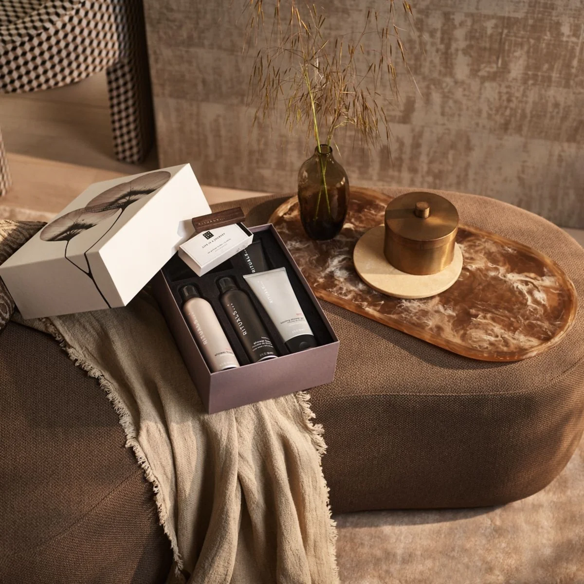 Homme miesten kylpy- ja vartalonhoitosetti, suuri - Homme & Sport -mallisto - Cofanetto Corpo