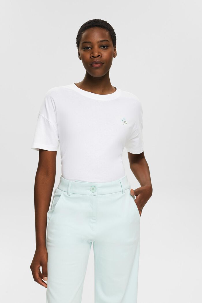 T-Shirt mit floralem Print auf der Brust