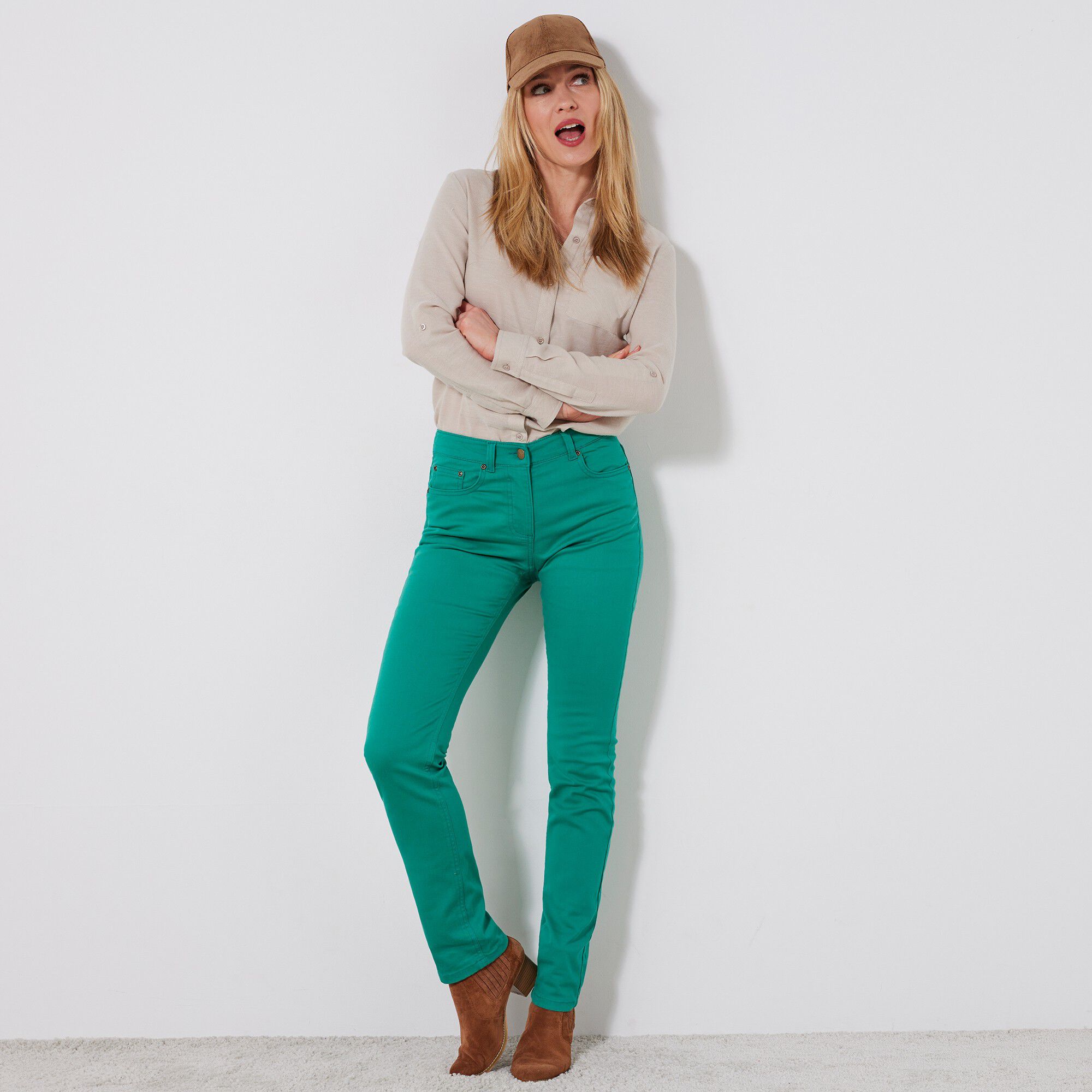 Pantalon droit stretch uni