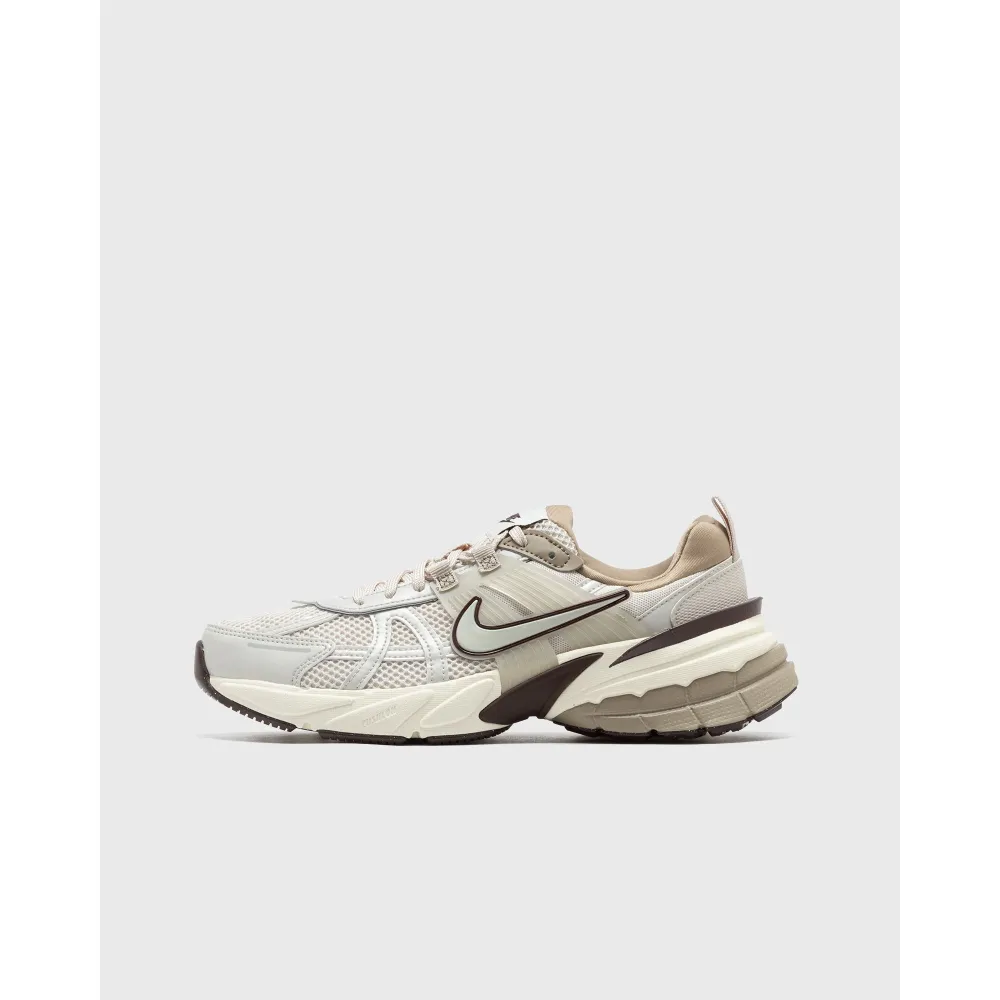 Nike V2K Run WMNS FD0736 103 / braun