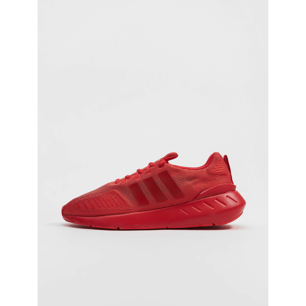 adidas SWIFT RUN 22 GZ3503 / rot