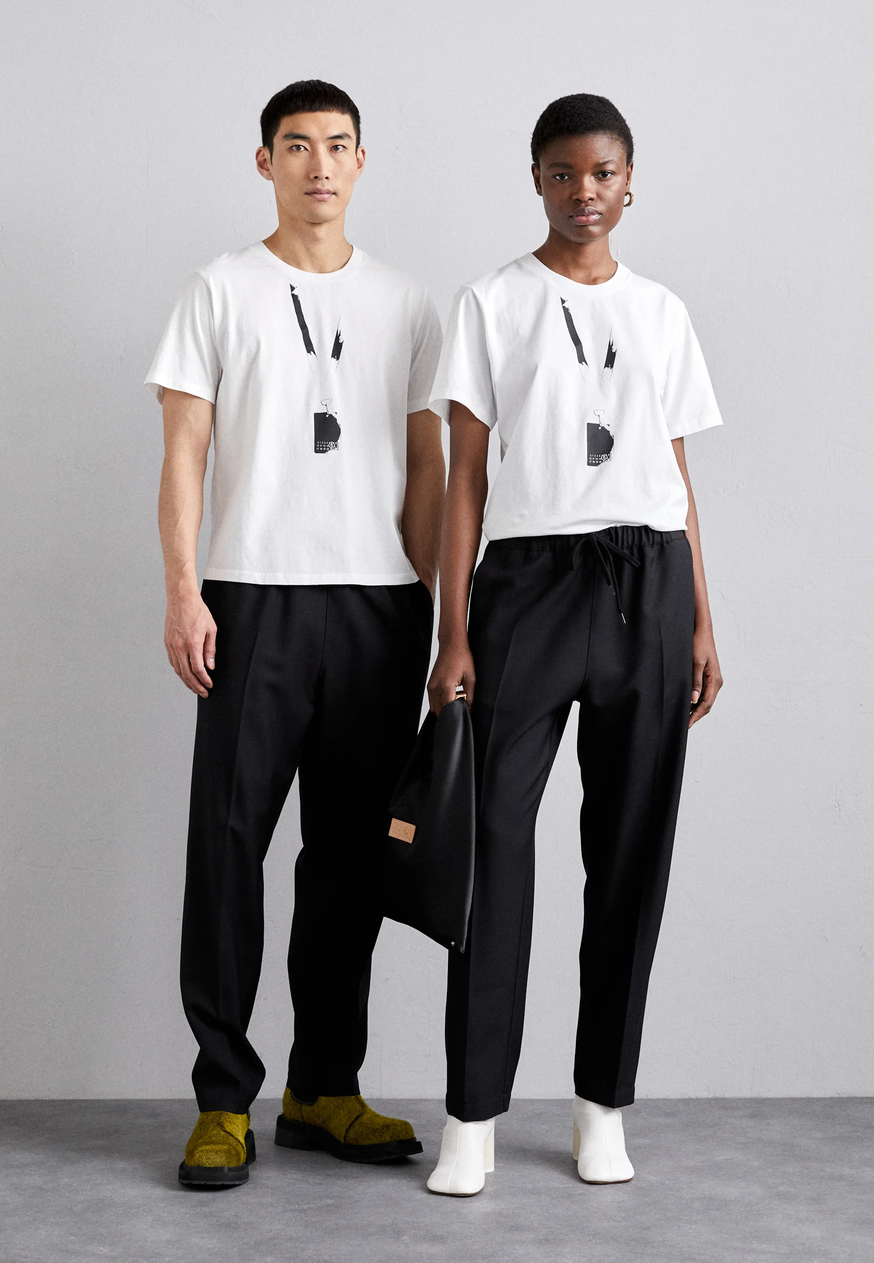 MM6 Maison Margiela UNISEX - Camiseta con estampado