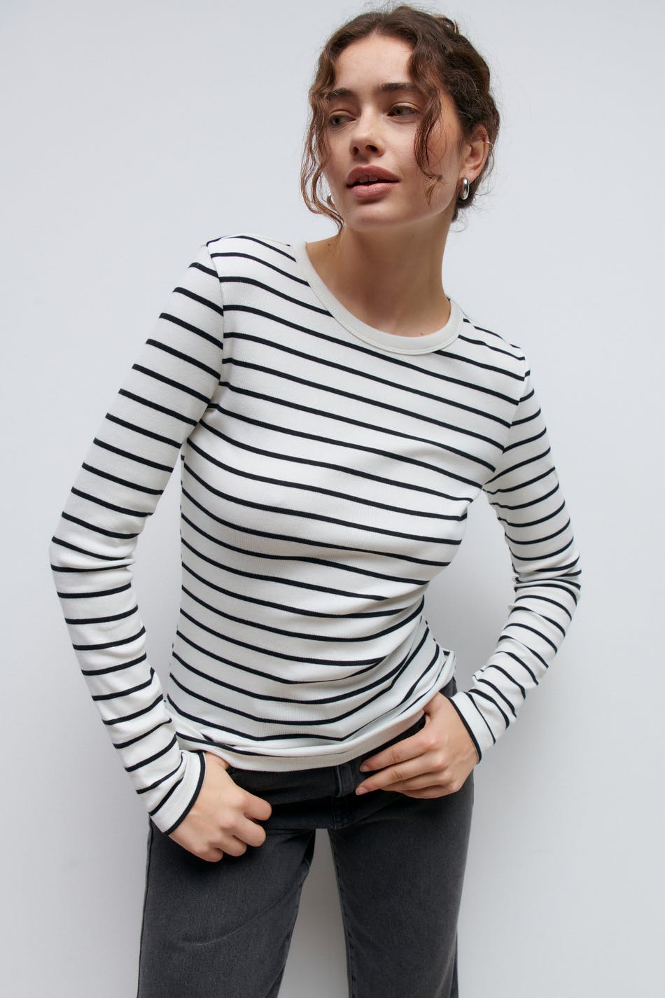 Basic long sleeve top