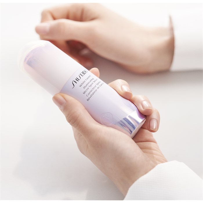 Illuminating Micro-Spot Serum