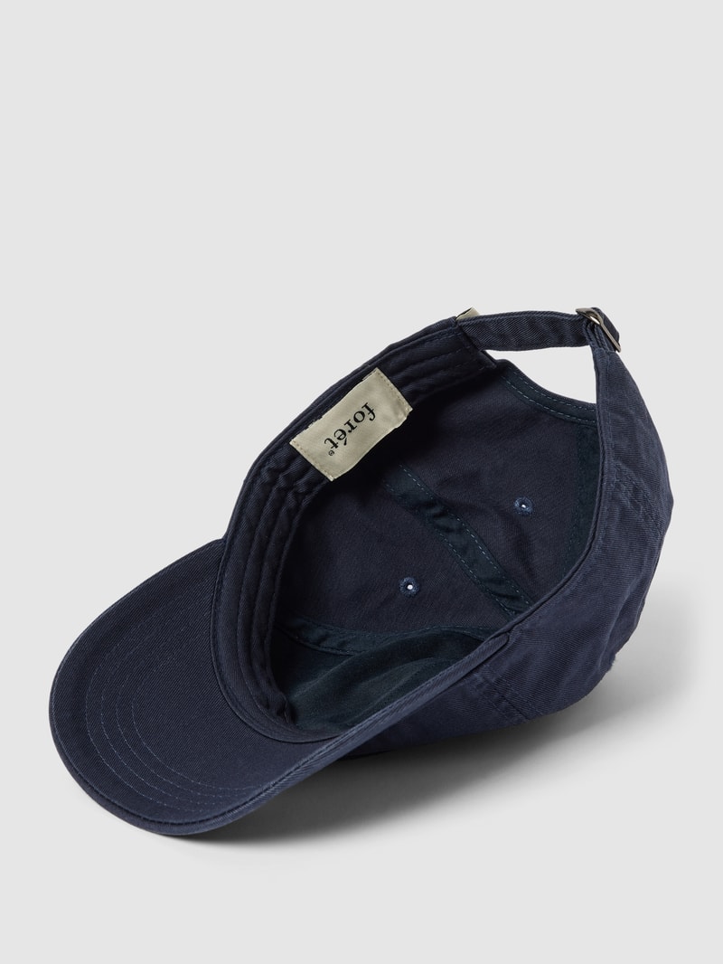 Basecap mit Label-Detail in marineblau