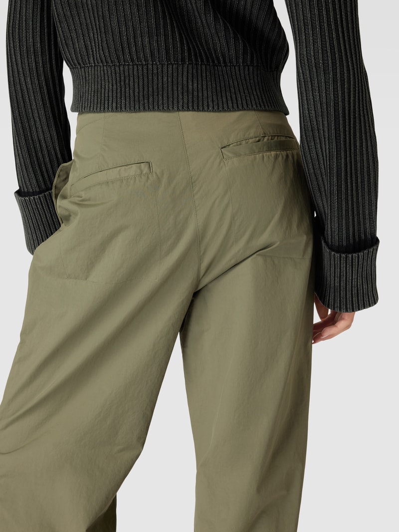 Loose Fit Cargohose mit Kordelzug in olivgrün