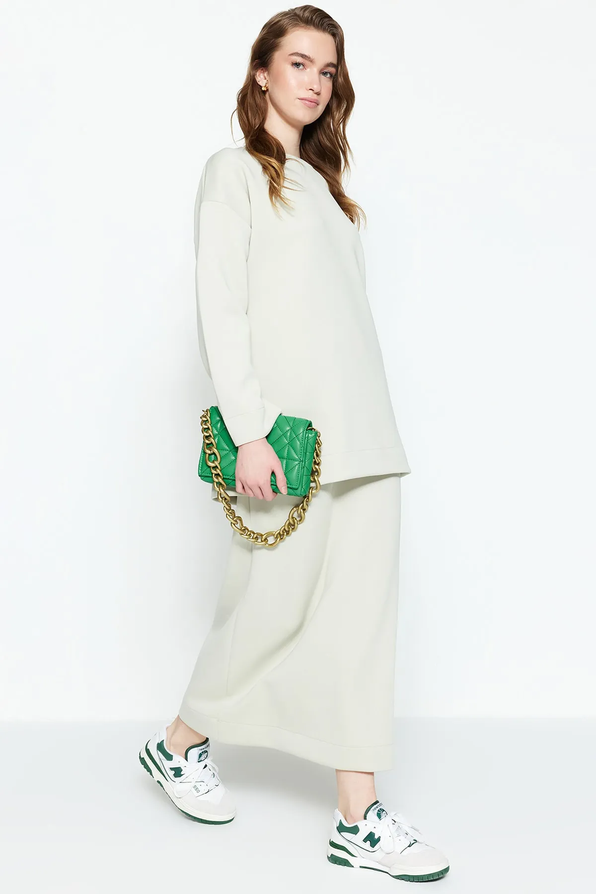 Trendyol Modest  Strickset aus Scuba-Tunika und -Rock mit Nerz-Bindedetail auf der Vorderseite TCTSS23US00013