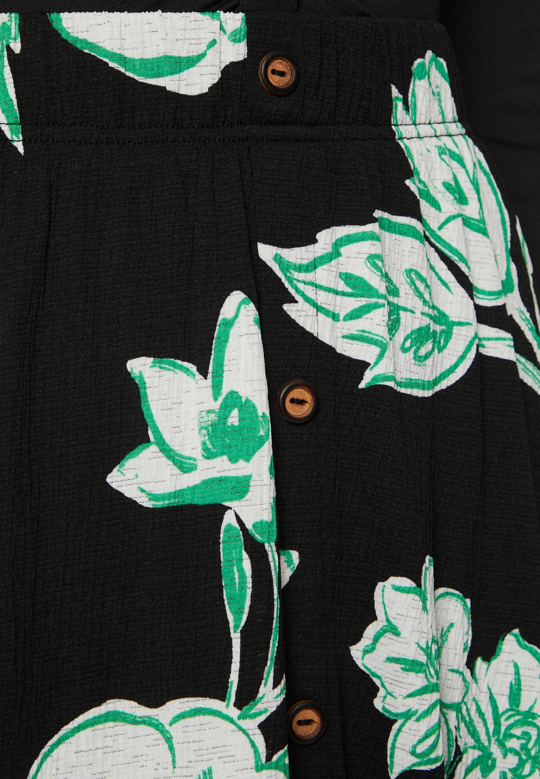 ONLY Tall ONLPELLA SKIRT - Falda acampanada