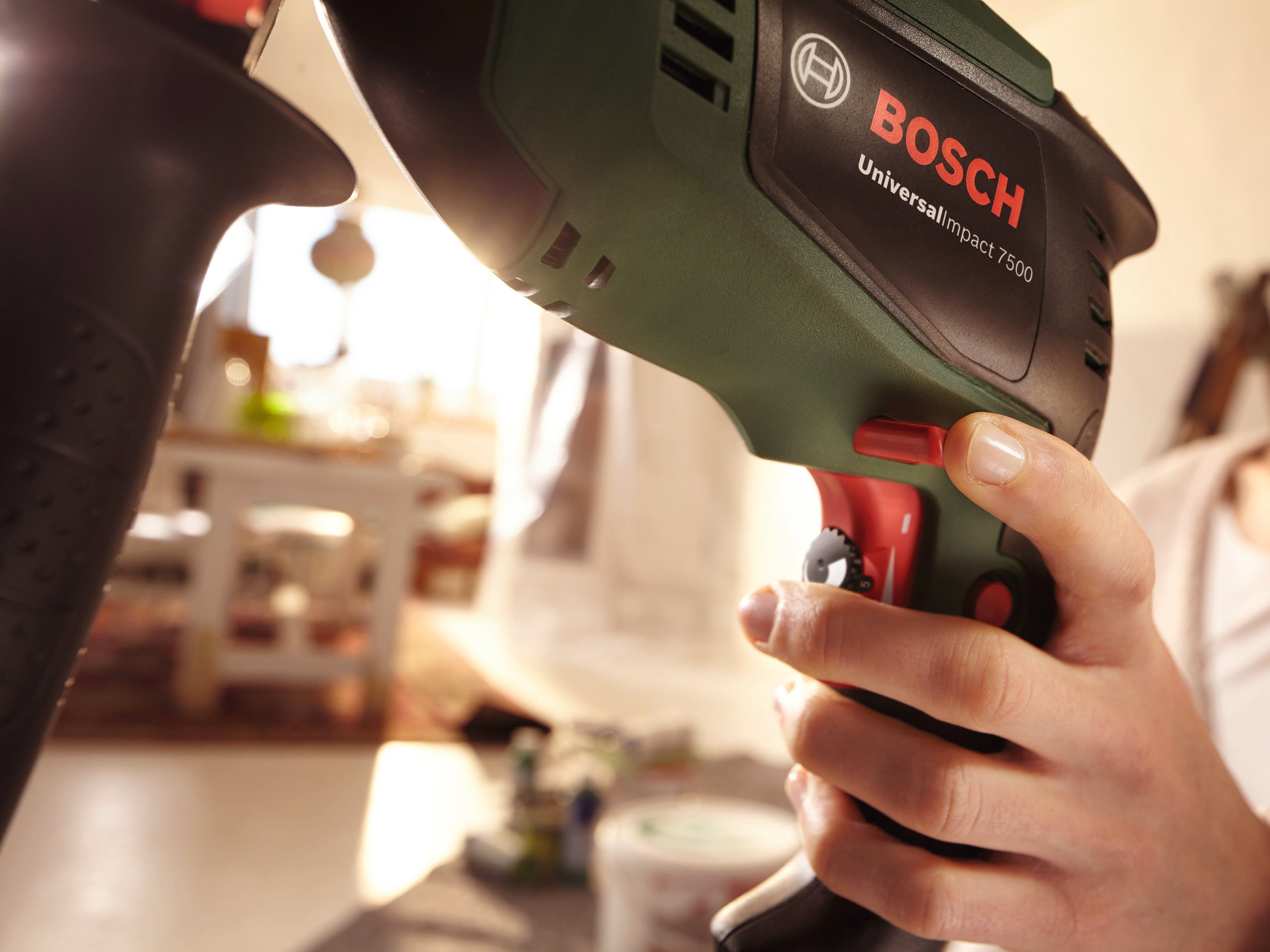 Bosch Home & Garden Schlagbohrmaschine Bosch UniversalImpact 700 Systembox