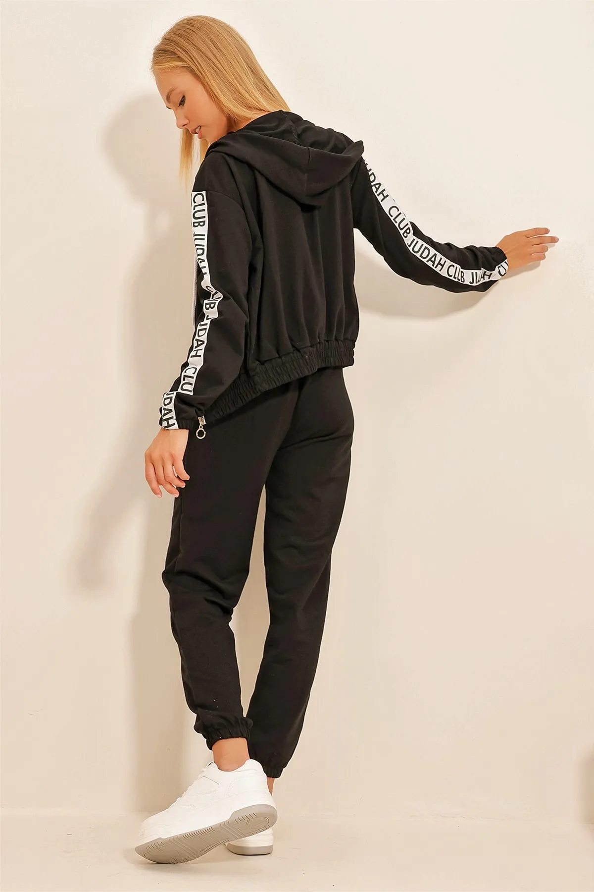 Trend Alaçatı Stili  Trainingsanzug - Schwarz - Regular Fit