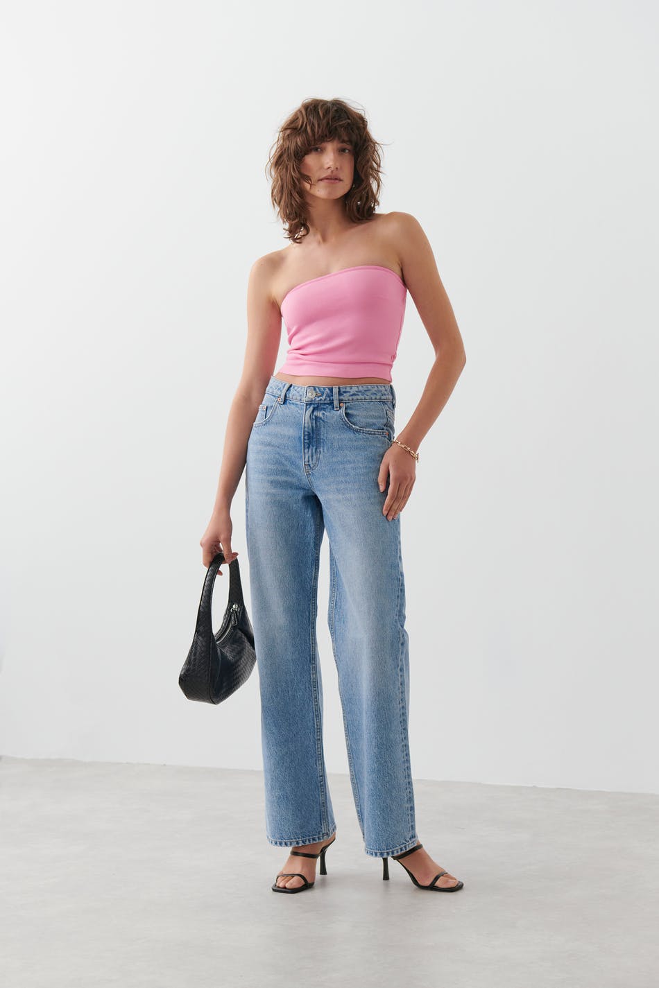 Stretch tube top