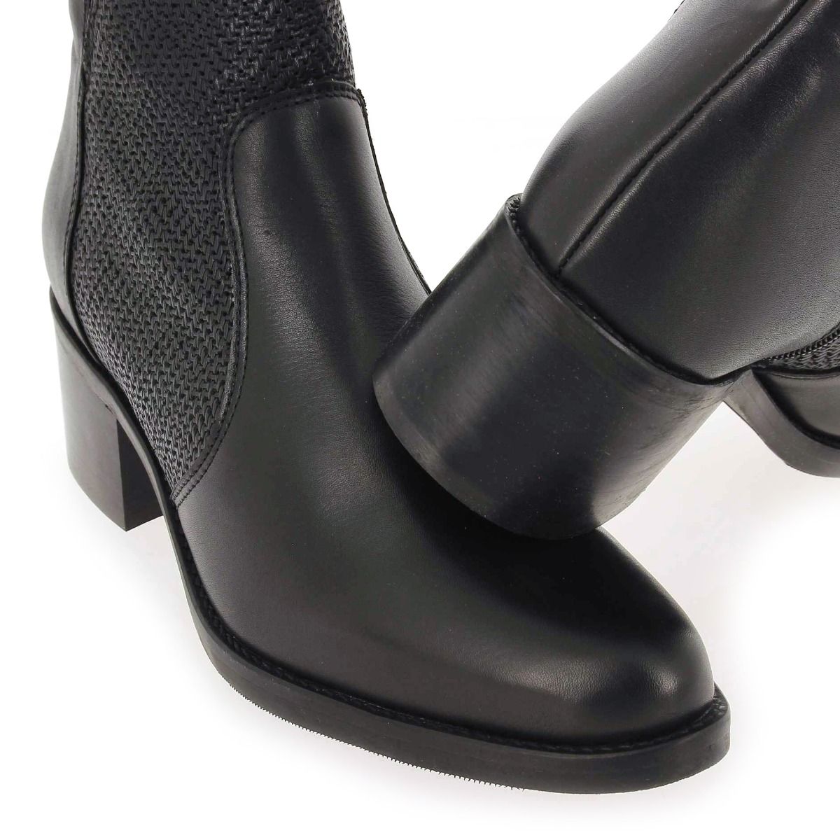 Myma  6712 - Noir