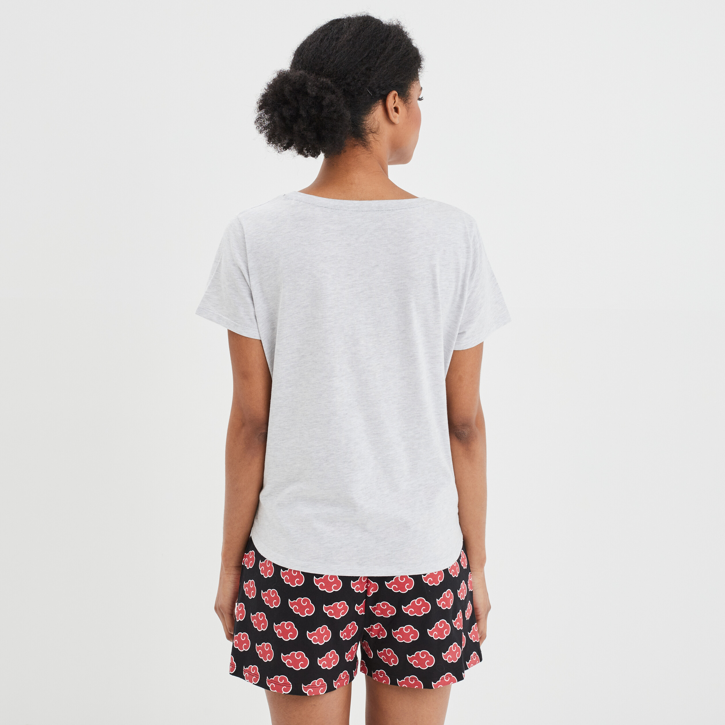 Ensemble pyjama short 2 pièces Naruto gris clair femme | La Halle