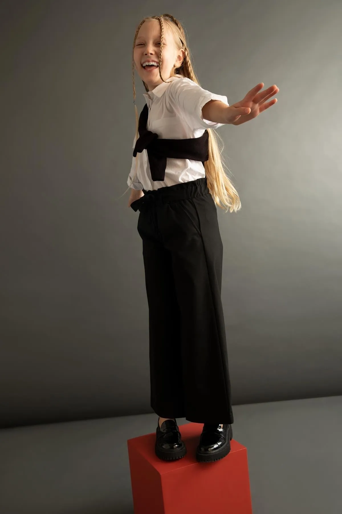 DeFacto  Mädchenhose „Back to School“ mit weitem Bein und Gürtel