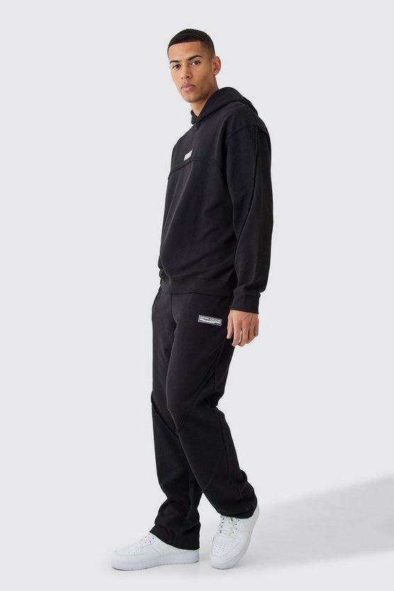 Lockere Jogginghose mit rohem Saum