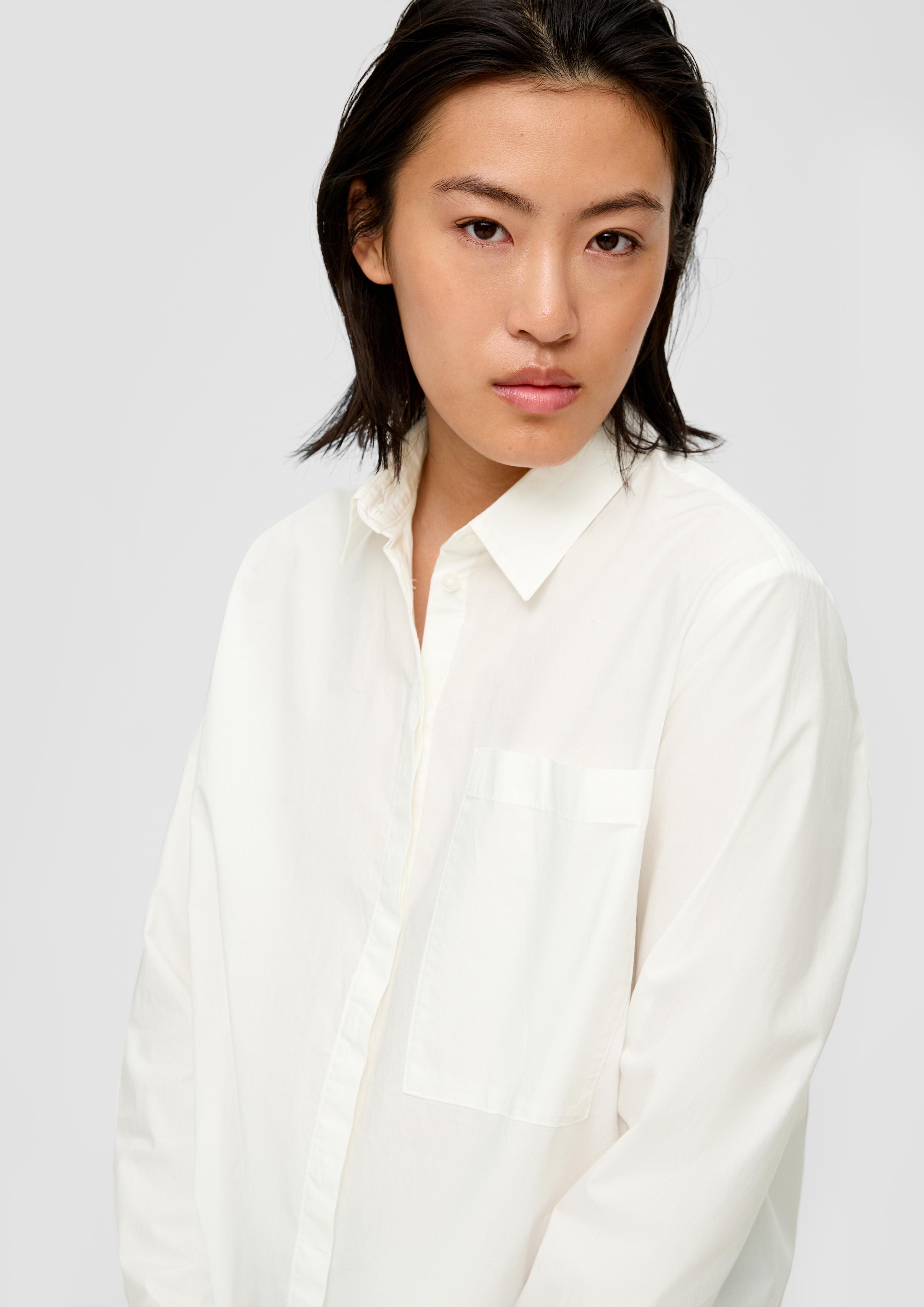Baumwollbluse mit verlängertem Rückensaum  2139908-0210