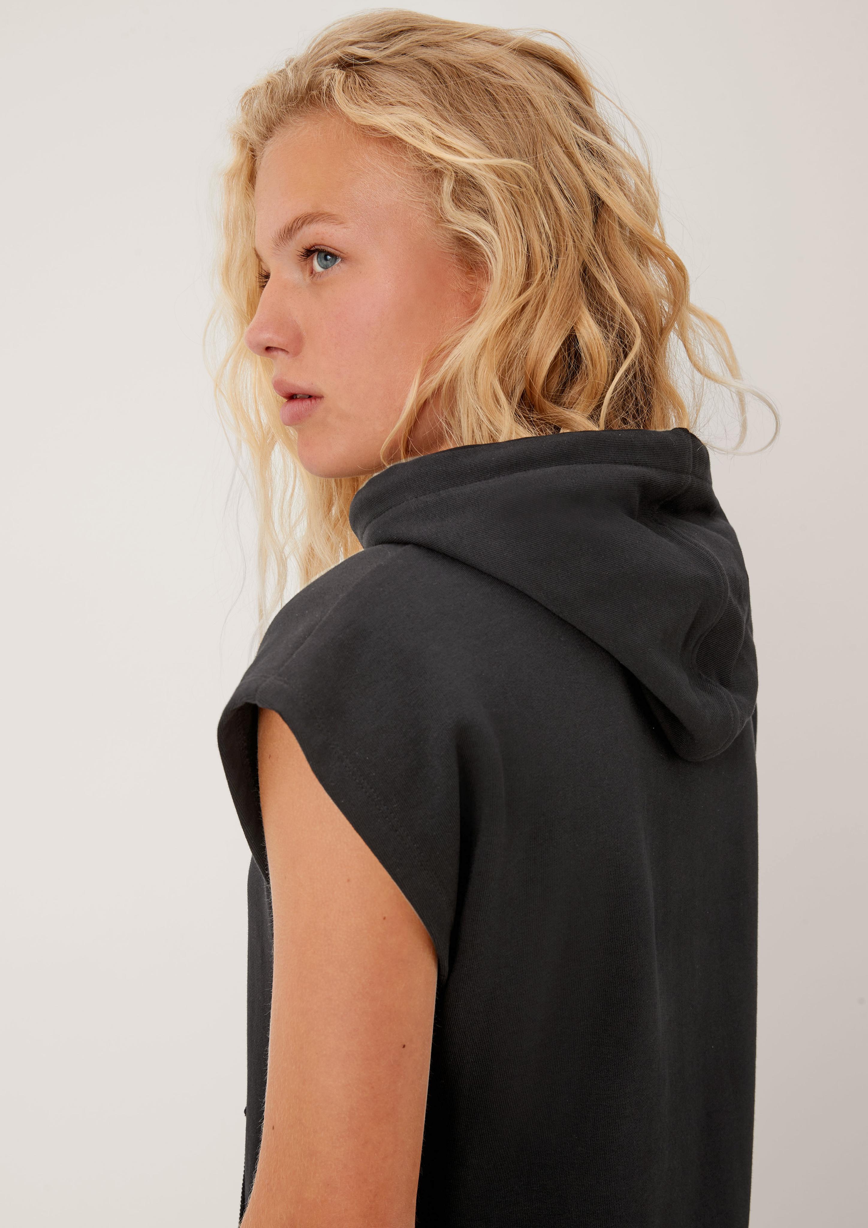 Ärmelloser Pulli mit Kapuze  2125245-9999