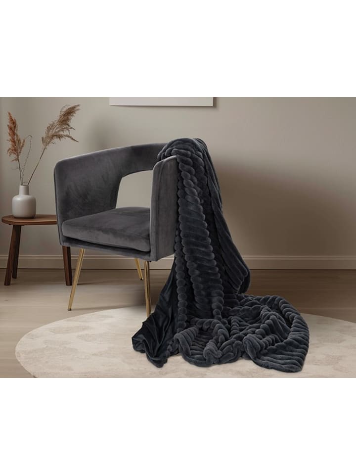 GMD Living Superweiche Kuscheldecke PLUSH, moderne Wohndecke in Graphite (dunkelgrau) günstig kaufen 150 x 200 cm