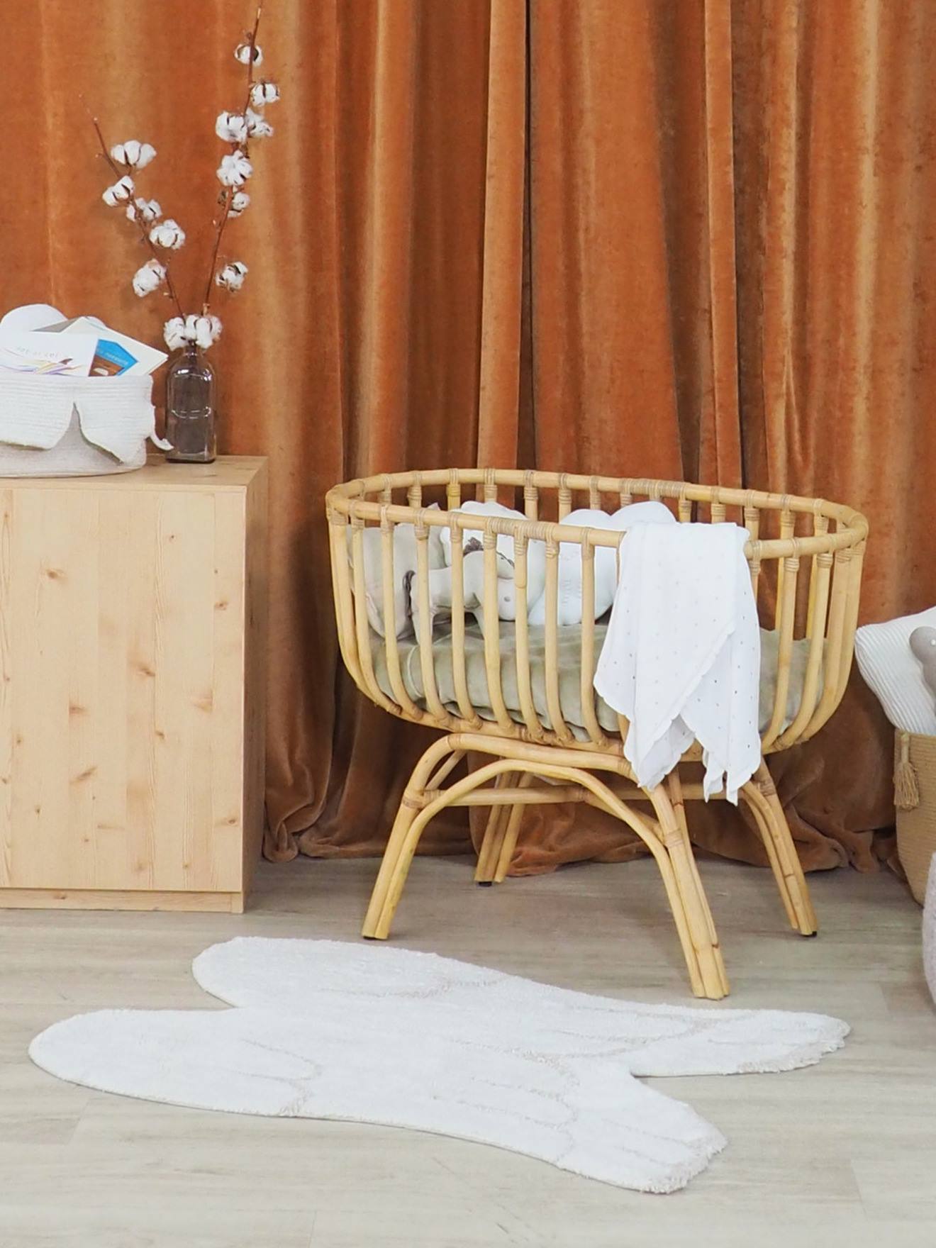 Lorena Canals Kinderzimmer Teppich MINI ENGELSFLÜGEL LORENA CANALS - weiß